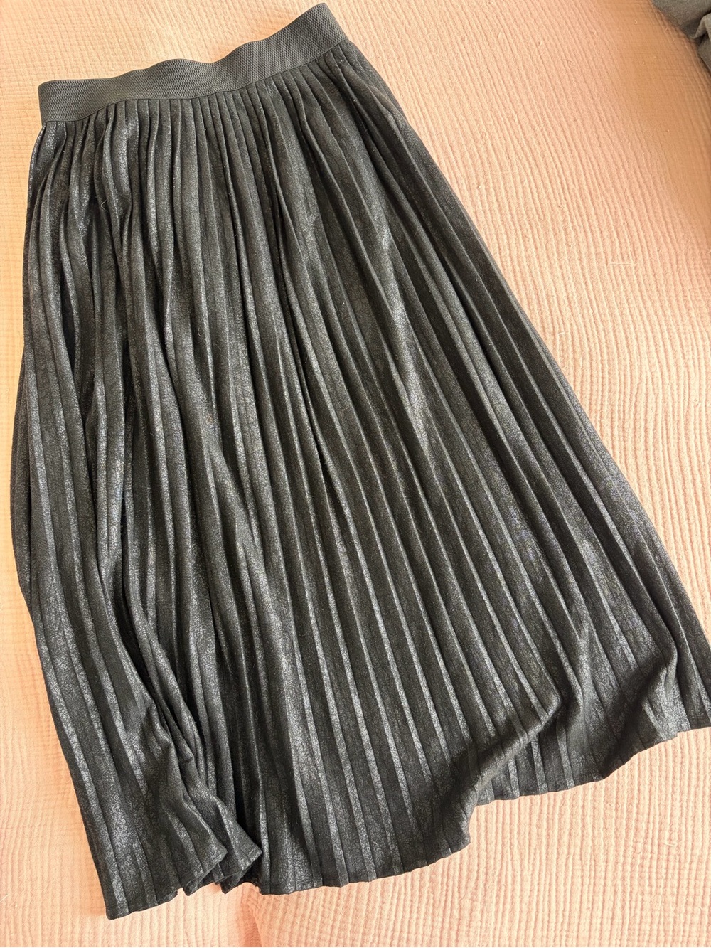 Nisse Metallic Black/Silver Pleated Midi Skirt with Elastic Waist, US 4
